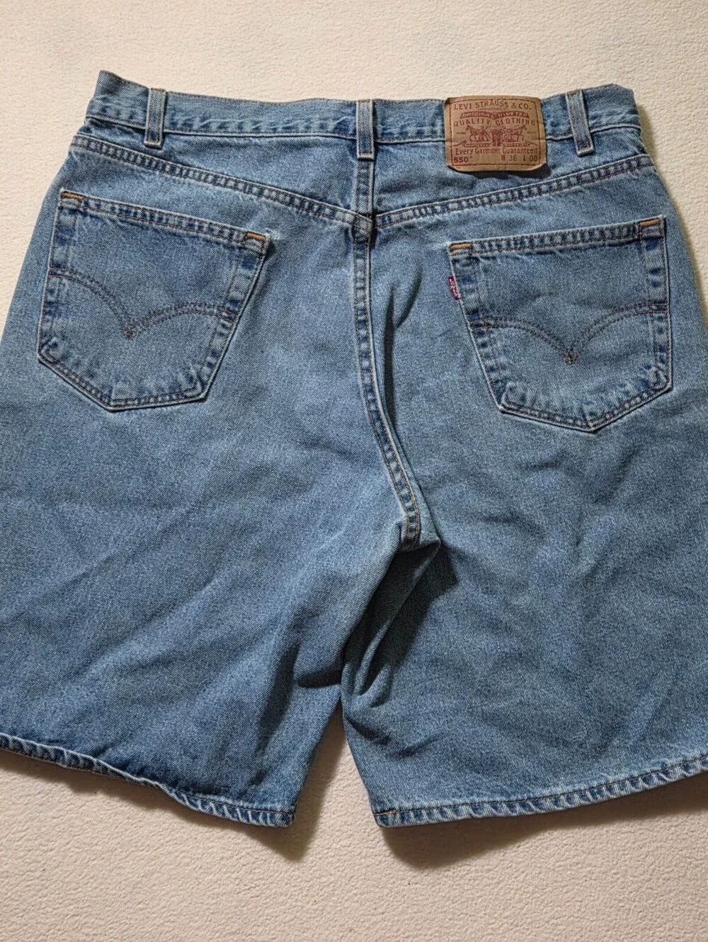 Levi's 550 denim shorts light blue